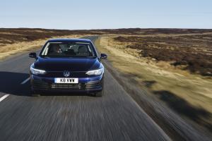 Volkswagen Golf Life 2020 года  (UK)